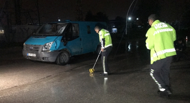 Adana’da minibüsün çarptığı yaya hayatını kaybetti