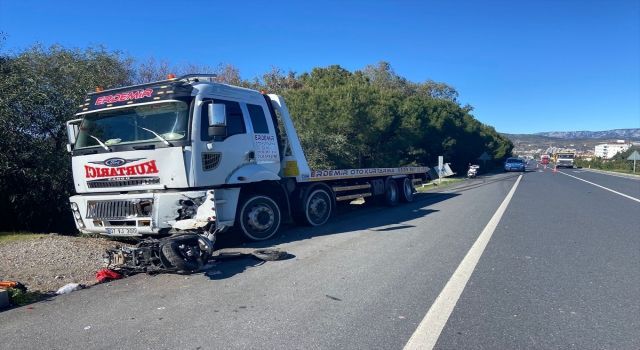 Alanya’da motosiklet ile kamyon çarpıştı bir kişi öldü