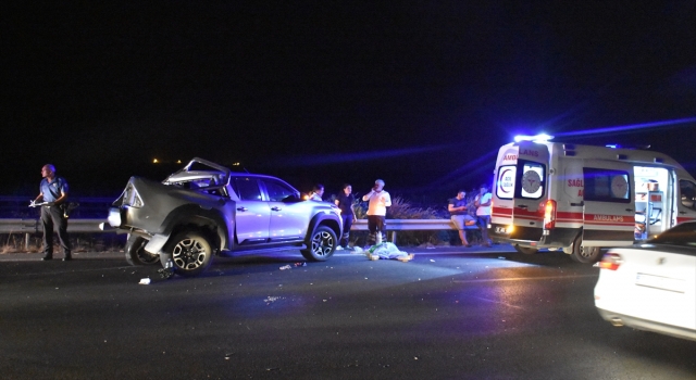 Adana’da tır ile pikabın çarpıştığı kazada 2 kişi öldü