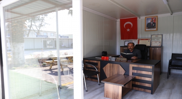 Türkoğlu’nda afetzede esnaf konteyner çarşılarda hizmet vermeye başladı