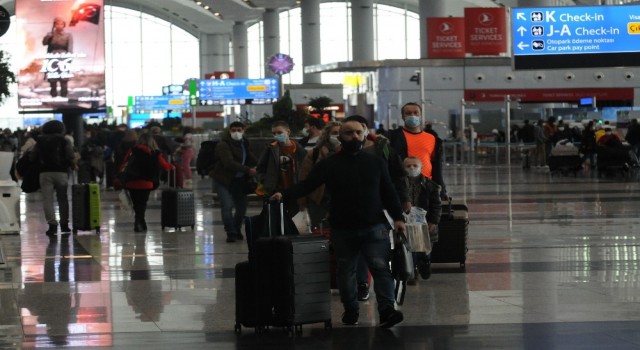 İstanbul Havalimanı son bir yılın en yoğun gününü yaşıyor