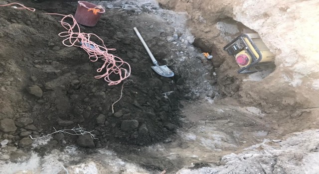 Kaçak kazı yapan 4 kişi gözaltına alındı