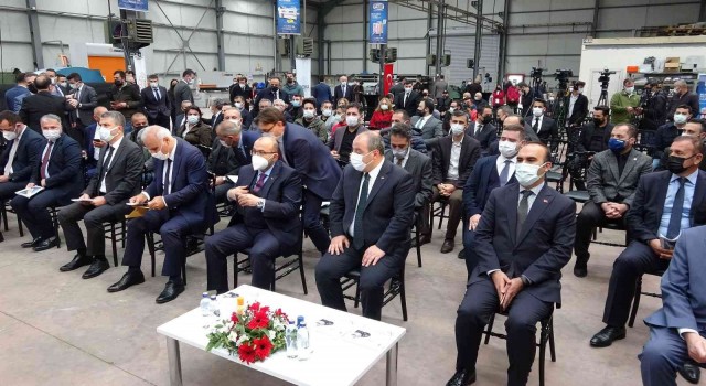 Bakan Mustafa Varank: “Pandeminin neden olduğu durgunluğu büyük bir yara almadan aşacağız”