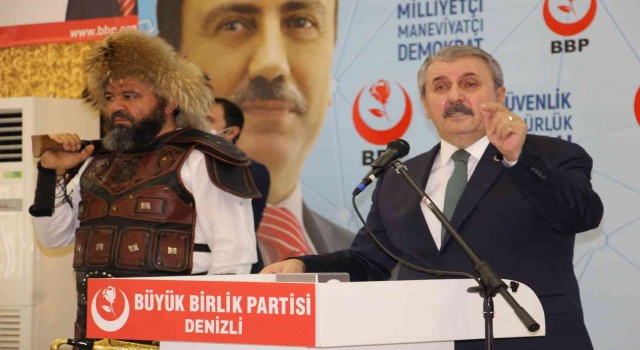 BBP Lideri Destici'den Meral Akşener'e Taşıma Miting Eleştirisi