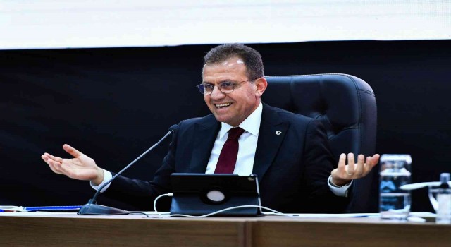 Seçer: “Mersin Büyükşehir, 30 büyükşehir içerisinde yatırımlarda 5inci sırada”
