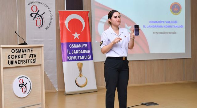 Jandarma, Osmaniye'de üniversite öğrencilerine KADES Uygulamasını tanıttı