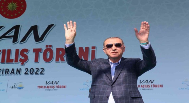 Cumhurbaşkanı Erdoğan: Yeri geldiğinde gövdemizi namlulara siper ettik