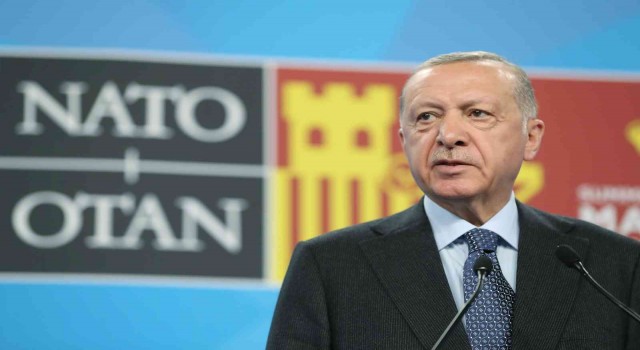 Erdoğan: “Türkiyenin, NATOnun dününde ve bugününde olduğu gibi geleceğinde de söz sahibi olacağı bir kez daha açıkça görülmüştür”