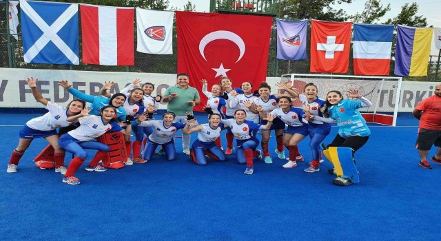 Gaziantep Polisgücü Kadın Hokey Takımı finalde