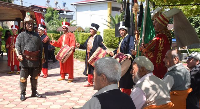 Mehter Takımı Huzurevi sakinlerine konser verdi