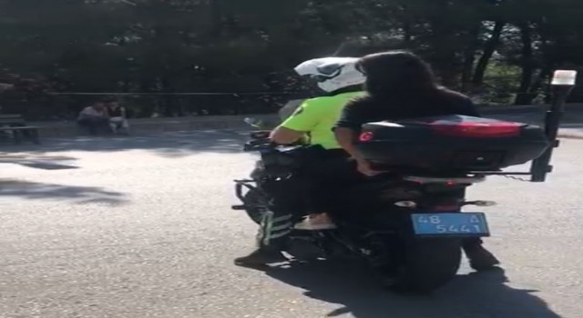 Muğlada kimliğini unutan öğrencinin imdadına motorize ekipler yetişti