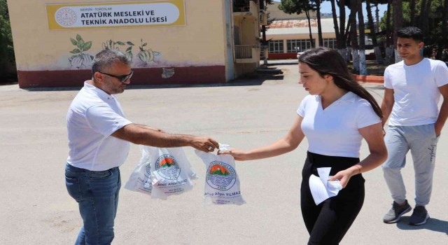 Toroslar Belediyesi, YKS heyecanına ortak oldu