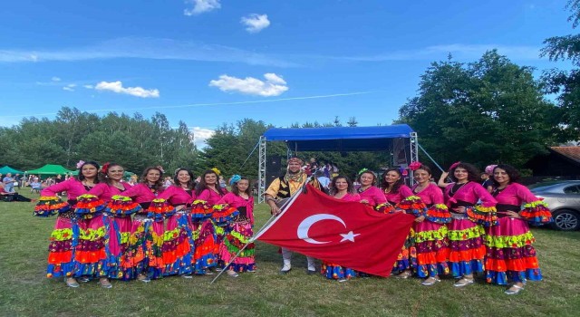 Türk folklorcular Polonyada büyük ilgi gördü