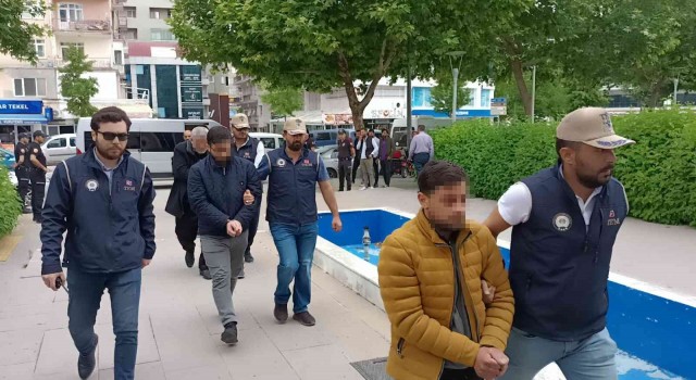 DEAŞIN 7 militanı Kırşehirde eş zamanlı operasyonla yakalandı
