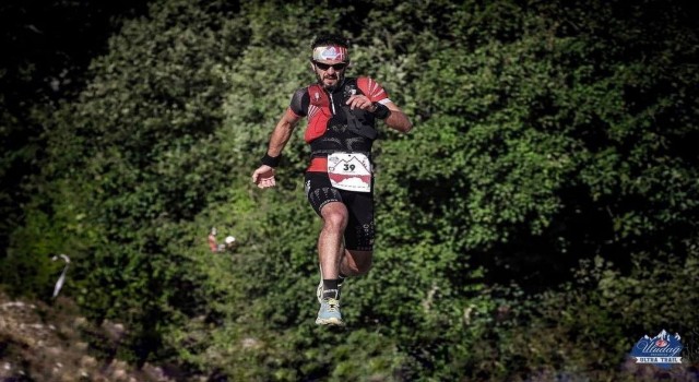 Sigarayı bırakıp koşu sporuyla ilgilenen Özgür Sancak, Türkiyenin ender ultra trail maratoncularından oldu