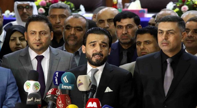 Irakta Sünniler ve Şiilerden Irak Meclisi Başkanı Halbusiye destek