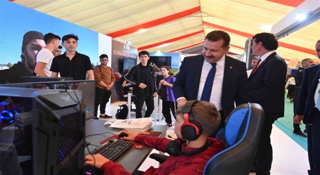 Balıkesirin gençlik projeleri, Ankarada göz doldurdu