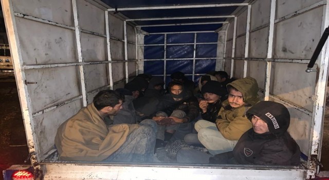 Şanlıurfada 45 kaçak göçmen yakalandı