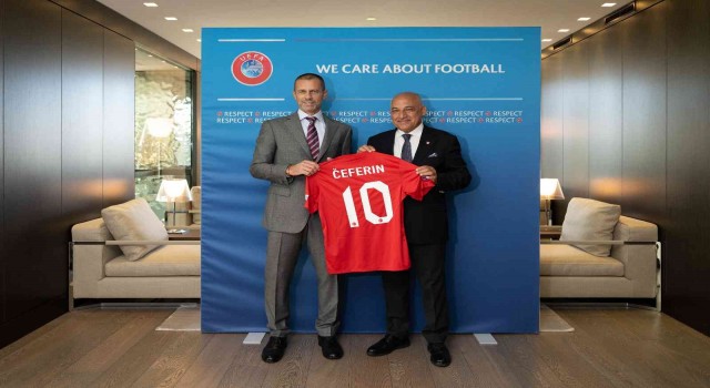 TFF Başkanı Mehmet Büyükekşi, Aleksander Ceferini ziyaret etti