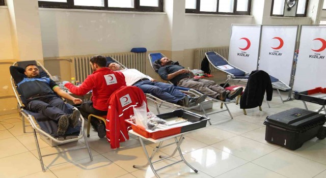 Hadimde kan bağışı kampanyası düzenlendi