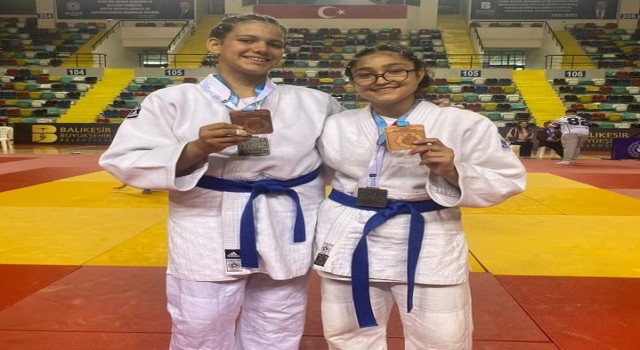 Salihlili milli judocular Kılkış ve Delibay, Balkan Şampiyonasında