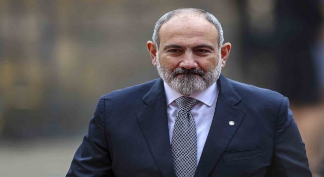 Ermenistan Başbakanı Paşinyan: “Bizim tarihi Ermenistan arayışını durdurmamız gerekiyor