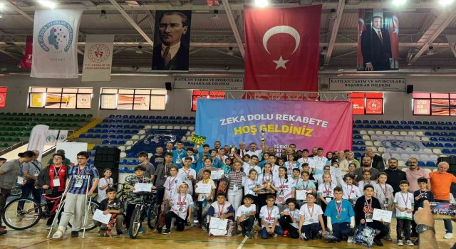 Türkiye 6. Akıl ve Zeka Oyunları Finallerine Konyalı öğrenciler damga vurdu