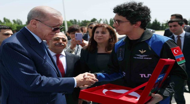 Cumhurbaşkanı Erdoğan, Türkiyenin ikinci astronotu Ataseveri kabul etti
