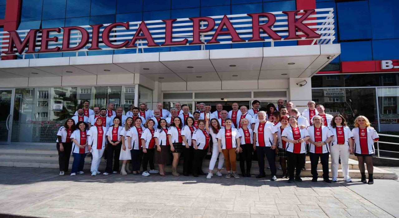 14 Mart Tıp Bayramında doktorlara Samsunspor forması hediyesi