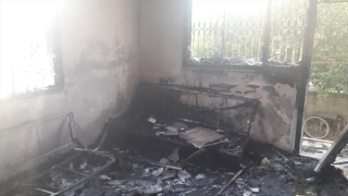 Mersin’de müstakil evde çıkan yangında bir kişi yaralandı