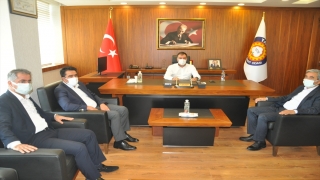AK Parti Milletvekili Ali Cumhur Taşkın, Tarsus TSO’yu ziyaret etti