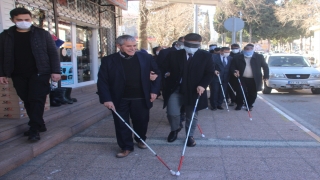 Gülnar’da görme engeli konusunda farkındalık için yürüyüş düzenlendi