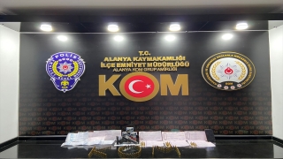 Antalya’da tefecilik suçlamasıyla 1 kişi yakalandı
