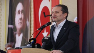 Fatih Erbakan Yeniden Refah Partisi kongresinde konuştu