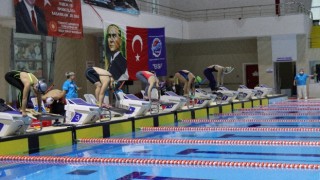 TSSF Paletli Yüzme Bireysel Açık Yaş Bahar Şampiyonasında 9 Türkiye rekoru kırıldı