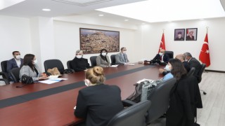 Mardin’de Vali Demirtaş Kadın Kooperatif temsilcileri ile buluştu