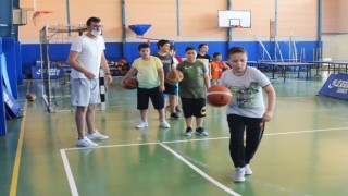 Basketbol kursuna yoğun ilgi