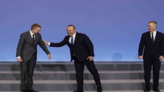 Bakan Çavuşoğlu, Rigada NATO Genel Sekreteri Stoltenberg tarafından karşılandı