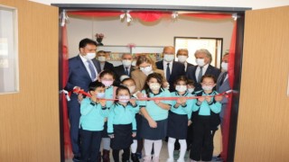 Bakan Yardımcısı Aşkar, İzmirde kütüphane ve ana sınıfı açılışları gerçekleştirdi