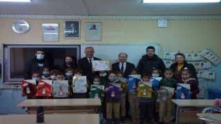 Başkan Yaman öğrencilerin karne dağıtım törenine katıldı