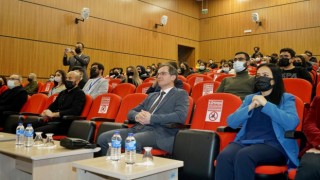 ÇAKÜ Hukuk Fakültesi öğrencileri Çankırı Baro Başkanı Avukat Mustafa Deniz ile buluştu