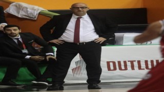 Cengiz Karadağ maçın ortasında kalp krizi geçirdi