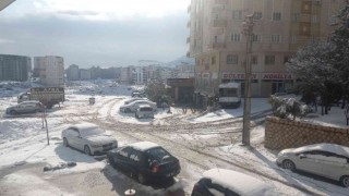 Mardinde kar bahar dinlemiyor