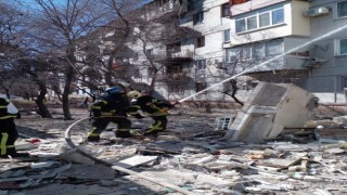 Rus ordusu Luhanskta yerleşim bölgesini vurdu: 1 ölü