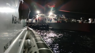 Ayvalıkta 33 göçmen kurtarıldı