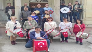 Burhaniyede Özgür Kanatlar Bandosu 13 Nisana hazırlanıyor