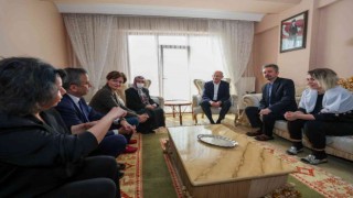 CHP Genel Başkanı Kılıçdaroğlundan, Beyaz için taziye ziyareti