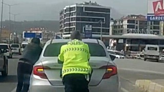 Edremitte Polis Haftasında sürücüye polis şefkati