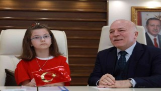 Küçük Başkandan Ukraynalı çocuklara yardım çağrısı