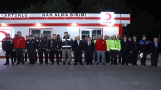 Mardin polisinden Kızılaya kan bağışı